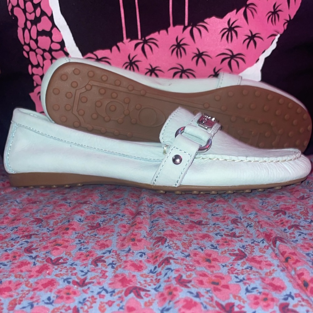 Coach Mint Leather Loafers - Picture 5 of 11